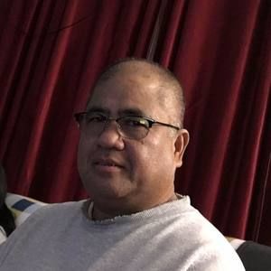 Meet your Posher, Cesar